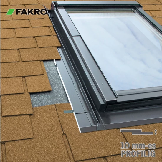 Fakro ESV burkolókeret sík tetőfedő anyagokhoz 114x118 cm 10